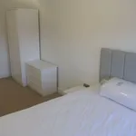 Rent 2 bedroom apartment in West Midlands