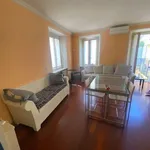 Affitto 2 camera casa di 49 m² in Milan