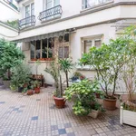 Rent 1 bedroom apartment of 34 m² in Paris