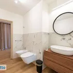 Rent 5 bedroom apartment of 150 m² in Genoa