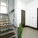 Rent 3 bedroom apartment of 299 m² in Houston