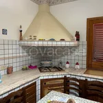 Rent 7 bedroom house of 220 m² in Altavilla Milicia