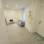 Appartement de 42 m² avec 3 chambre(s) en location à ST ETIENNE