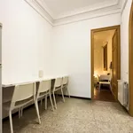 Rent a room of 10 m² in Barcelona