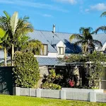 Rent 5 bedroom house in Mt Maunganui