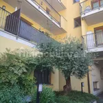 Affitto 2 camera appartamento di 65 m² in Paderno Dugnano