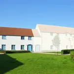 Maison de 300 m² avec 3 chambre(s) en location à HAMME-MILLE