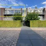 Mooi duplex-appartement met 3 slaapkamers en 2 badkamers nabij centrum Melsele