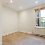 Rent 2 bedroom flat in Acton