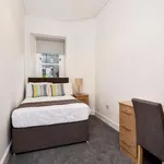 Rent 2 bedroom flat in Scotland