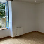 Maison de 100 m² avec 5 chambre(s) en location à Janzé