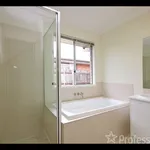 Rent 4 bedroom house in Leichhardt