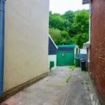 Rent 3 bedroom house in Wales