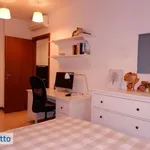 Rent 3 bedroom apartment of 90 m² in Milan