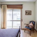 Rent 3 bedroom apartment in Porto