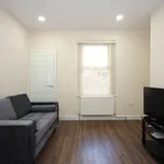 Rent 4 bedroom house in Preston