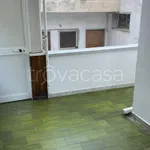 Affitto 2 camera appartamento di 80 m² in Mola di Bari