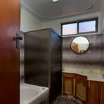 Rent 4 bedroom house in Newcastle & Region