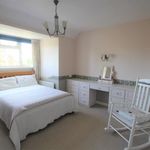 Rent 4 bedroom flat in East Of England