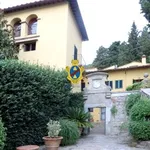 Rent 10 bedroom house of 280 m² in Fiesole