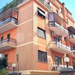 Rent 2 bedroom apartment of 65 m² in Roma