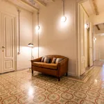 Rent a room of 24 m² in Barcelona