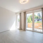 Pronajměte si 3 ložnic/e byt o rozloze 90 m² v Průhonice