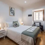 Rent 1 bedroom apartment of 70 m² in Lisbon