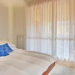 Rent 4 bedroom apartment of 45 m² in Bologna