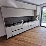 Ενοικίαση 3 υπνοδωμάτιο διαμέρισμα από 135 m² σε Νησί