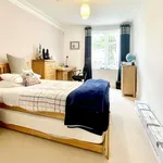 Rent 3 bedroom flat in East Devon