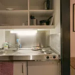 Rent 1 bedroom apartment of 31 m² in Berlin