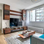 Appartement de 72 m² avec 2 chambre(s) en location à paris