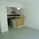 Rent 3 bedroom apartment of 45 m² in Arcachon