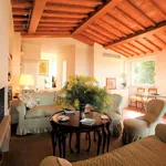 Rent 5 bedroom house of 150 m² in Roma