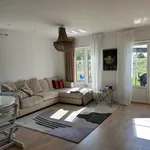 Hyr ett 4-rums hus på 109 m² i Örebro