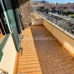 Rent 4 bedroom house of 130 m² in Trevignano Romano