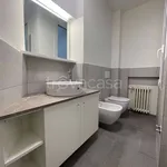 Rent 3 bedroom apartment of 92 m² in Milano