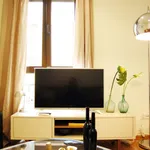 Rent 4 bedroom apartment of 75 m² in Madrid