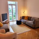 Miete 3 Schlafzimmer wohnung von 67 m² in München