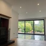 Rent 5 bedroom house in South West England