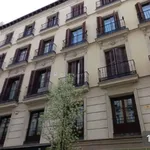 Rent 2 bedroom house of 100 m² in Madrid