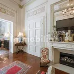 Rent 5 bedroom apartment of 220 m² in Florence