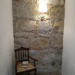 Rent 1 bedroom apartment in Porto