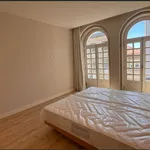 Rent 1 bedroom apartment of 78 m² in Porto