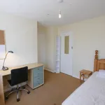 Rent 4 bedroom flat in Colchester