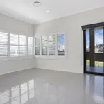 Rent 5 bedroom house in Box Hill