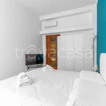 Rent 1 bedroom apartment of 90 m² in Milano