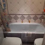 Rent 4 bedroom apartment in Barcelona