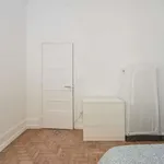 Rent a room in lisbon